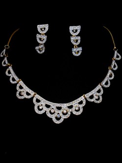 ad-necklace-online-111000AD92